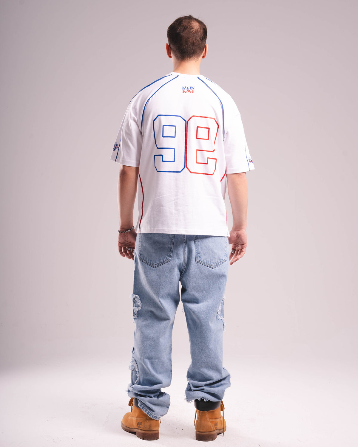 PHNTM WRLD white tee